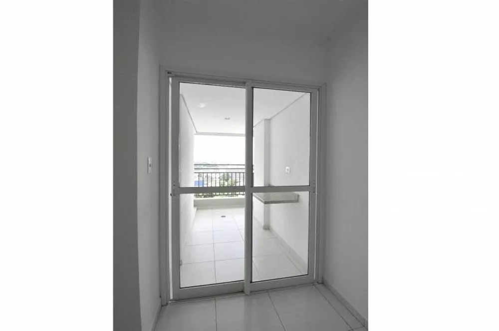 Apartamento à venda com 3 quartos, 74m² - Foto 3