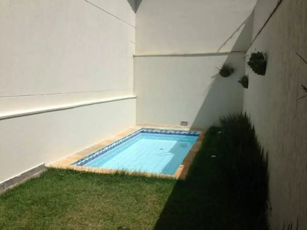 Casa à venda com 3 quartos, 122m² - Foto 3