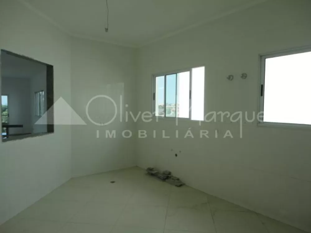 Casa à venda com 3 quartos, 365m² - Foto 10