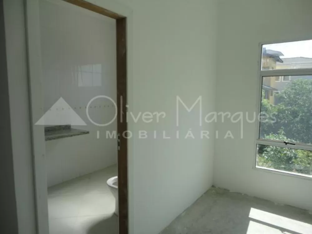 Casa à venda com 3 quartos, 365m² - Foto 19