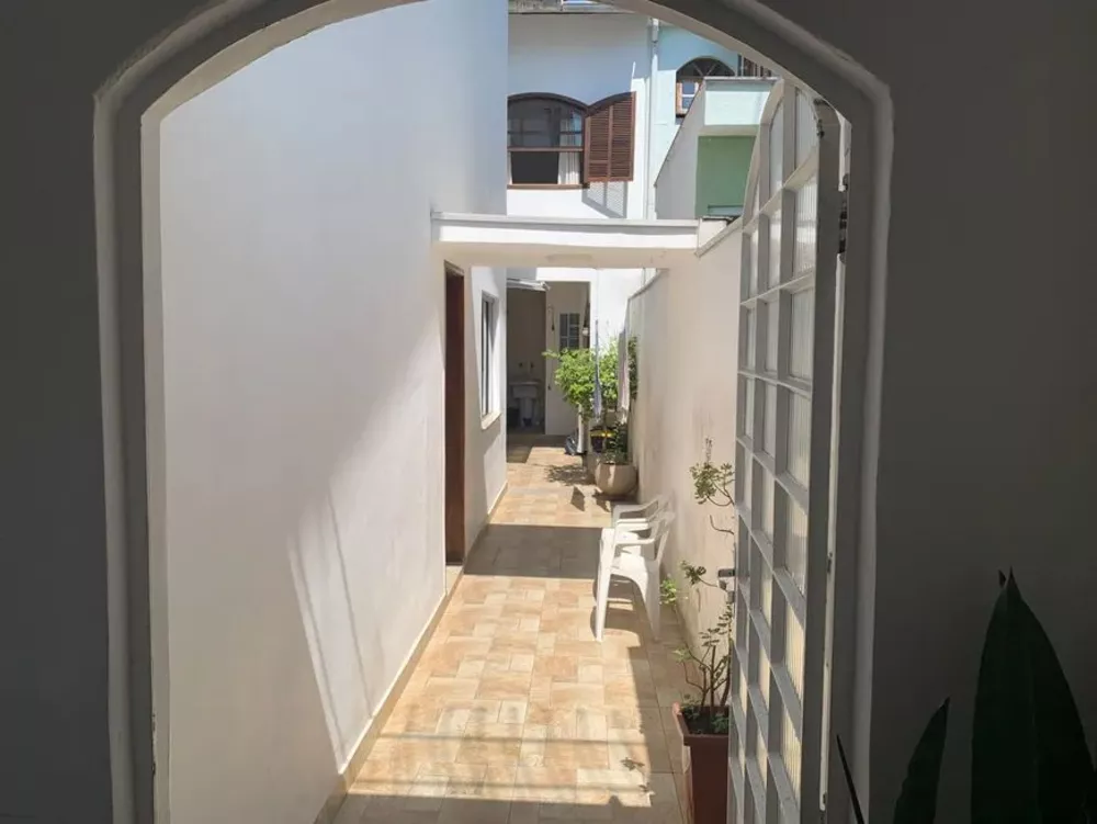 Sobrado à venda com 4 quartos, 140m² - Foto 4