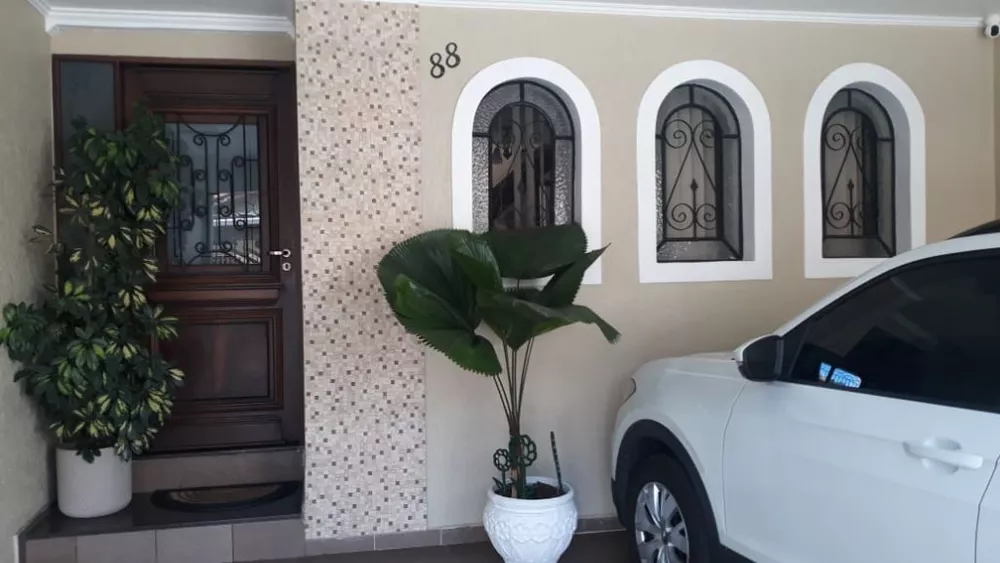 Sobrado à venda com 3 quartos, 125m² - Foto 1