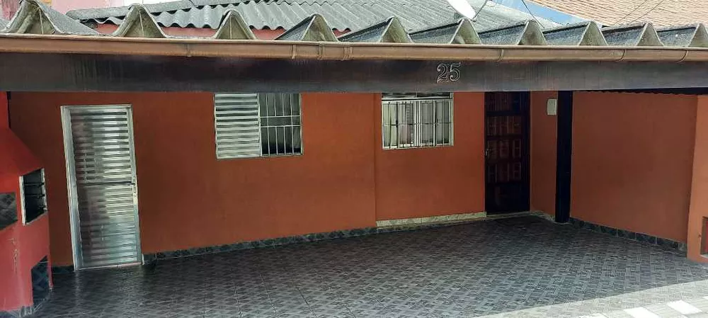 Casa à venda com 2 quartos, 166m² - Foto 2