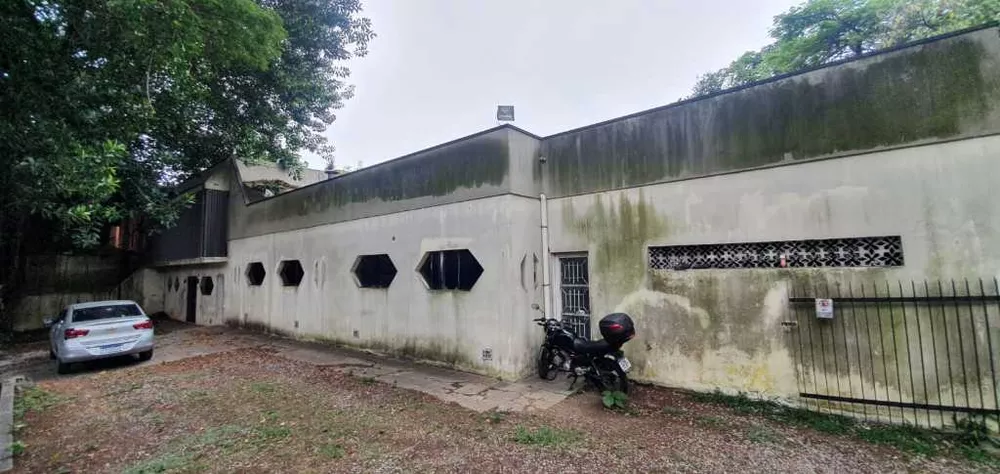 Prédio Inteiro à venda com 3 quartos, 500m² - Foto 2