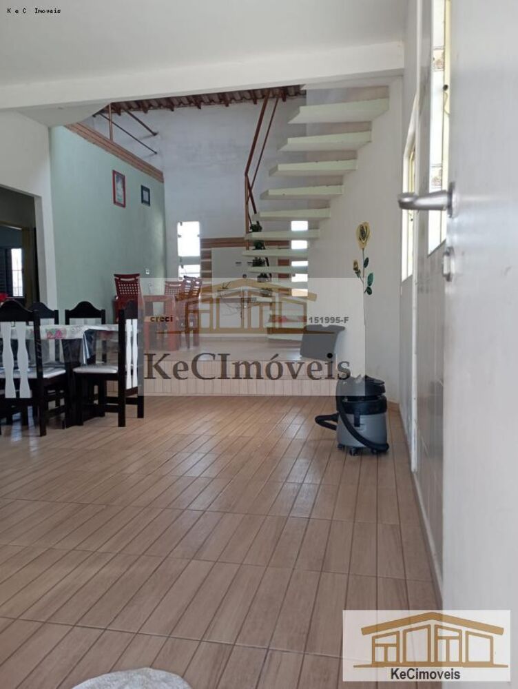 Chácara, 3 quartos, 2750 m² - Foto 3