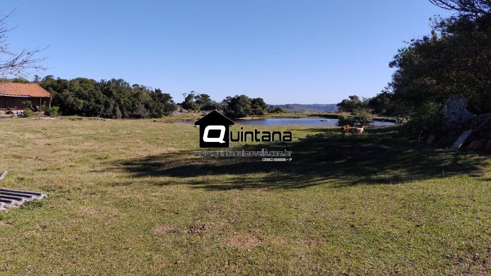 Fazenda à venda com 3 quartos, 2600000m² - Foto 1
