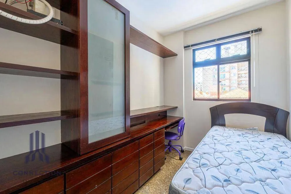 Apartamento, 3 quartos, 226 m² - Foto 2