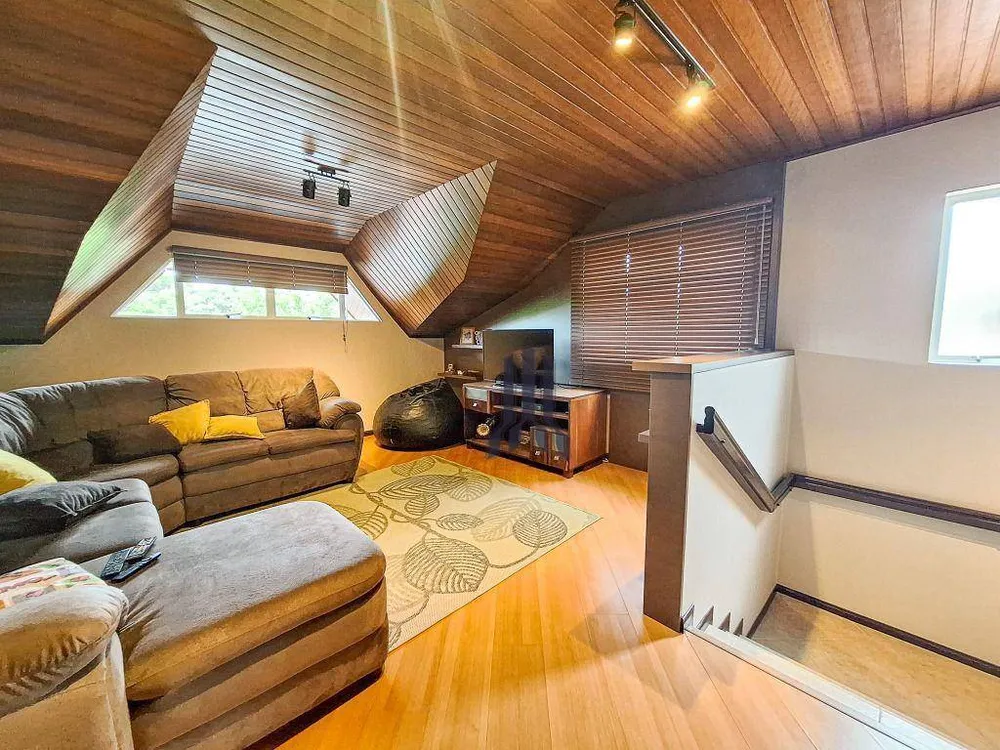 Casa, 4 quartos, 360 m² - Foto 1