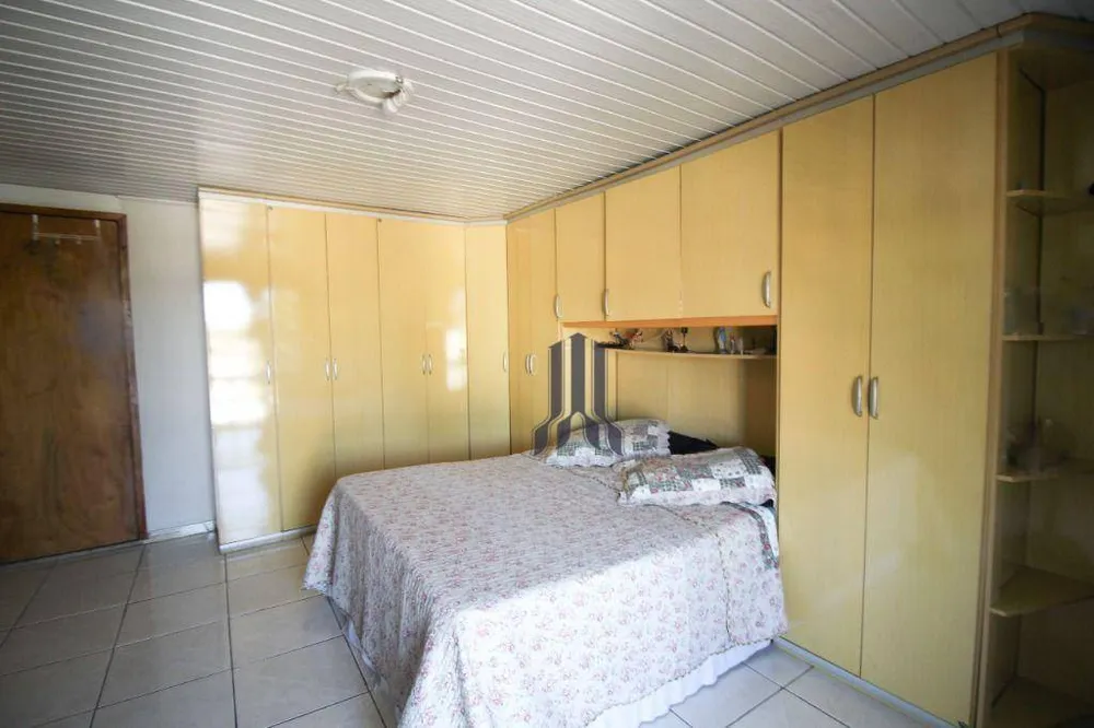Sobrado, 3 quartos, 262 m² - Foto 1