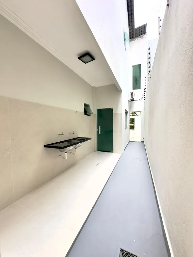 Casa, 4 quartos, 217 m² - Foto 8