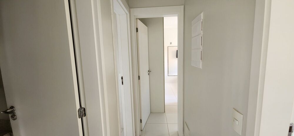 Apartamento à venda com 3 quartos, 96m² - Foto 4