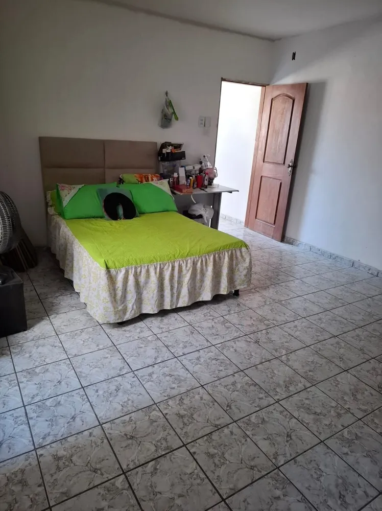 Casa, 4 quartos, 234 m² - Foto 1