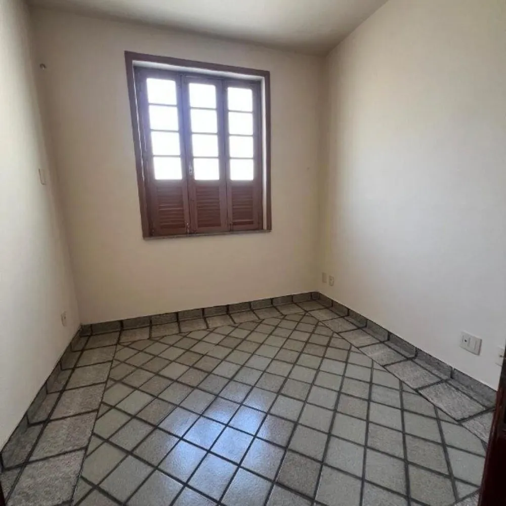 Casa, 1 quarto, 113 m² - Foto 2