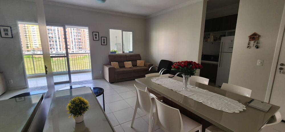Apartamento à venda com 3 quartos, 96m² - Foto 2