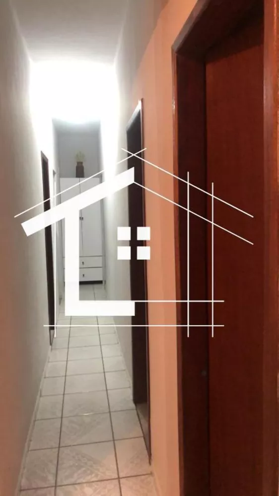 Casa à venda com 4 quartos, 233m² - Foto 3