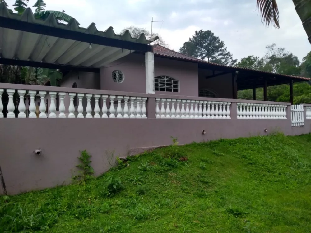 Casa à venda e aluguel com 4 quartos, 1000m² - Foto 4