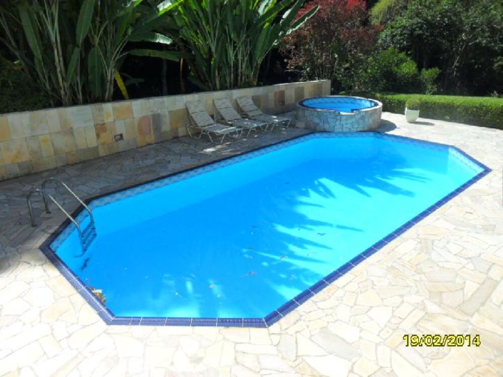 Casa de Condomínio à venda com 4 quartos, 2000m² - Foto 1