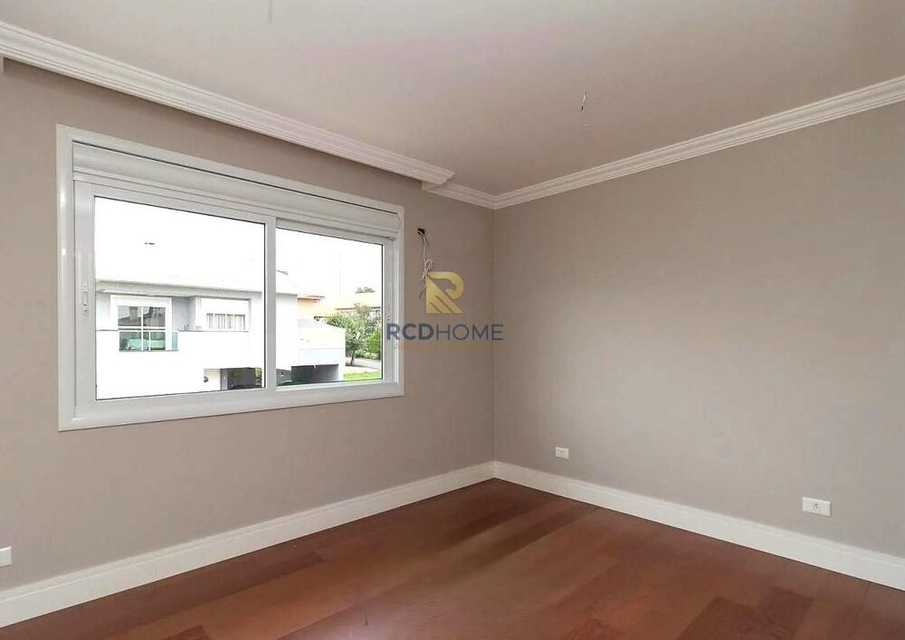 Casa de Condomínio à venda com 3 quartos, 246m² - Foto 4
