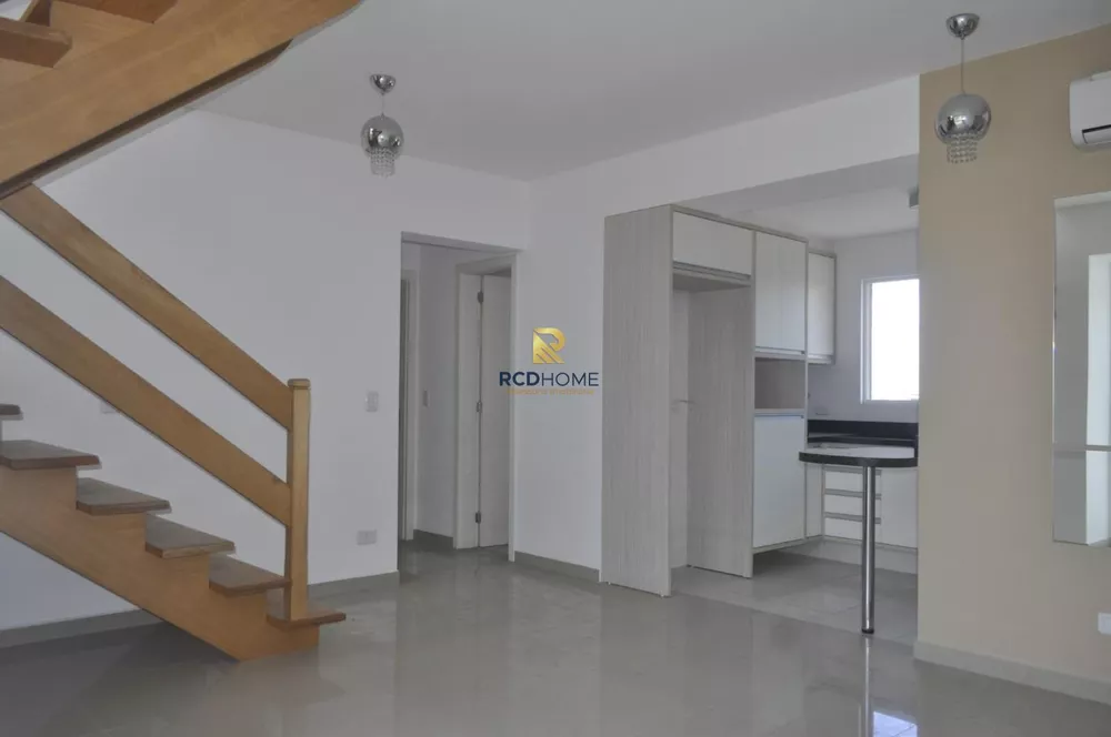 Cobertura à venda com 2 quartos, 95m² - Foto 4