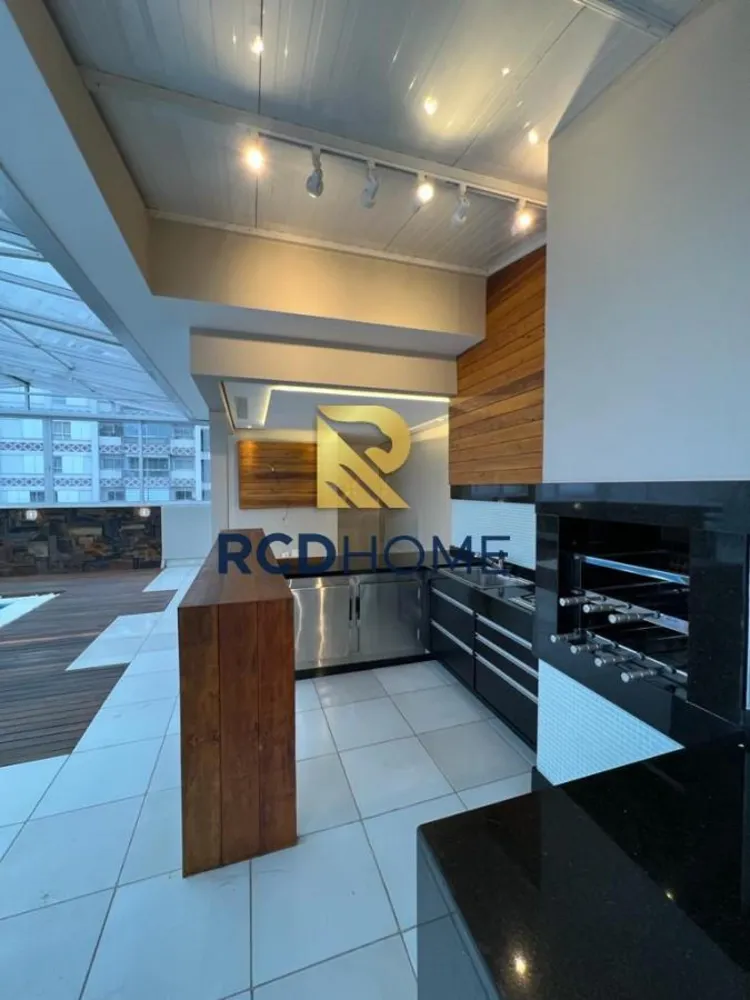 Cobertura, 3 quartos, 183 m² - Foto 2