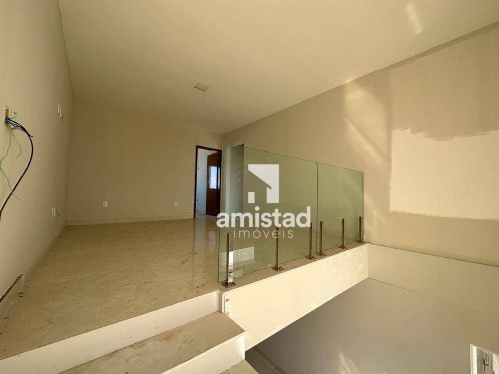 Casa, 3 quartos, 226 m² - Foto 3