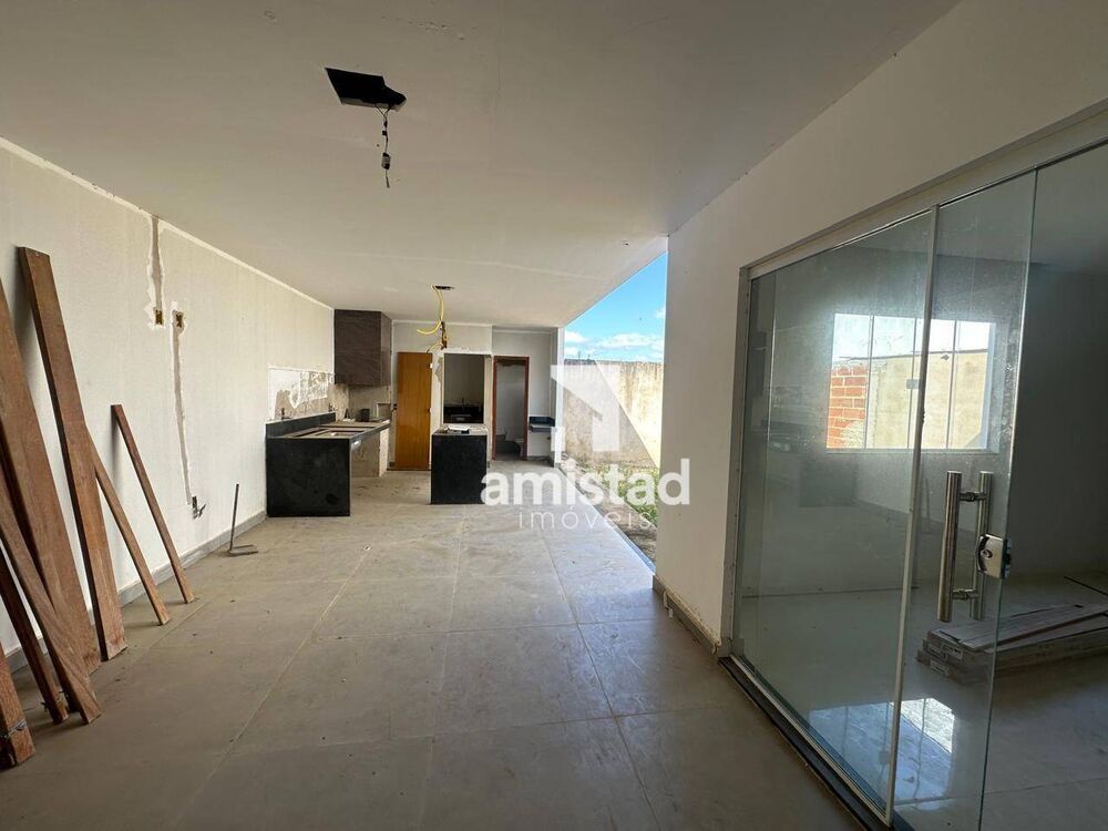 Casa, 3 quartos, 226 m² - Foto 4