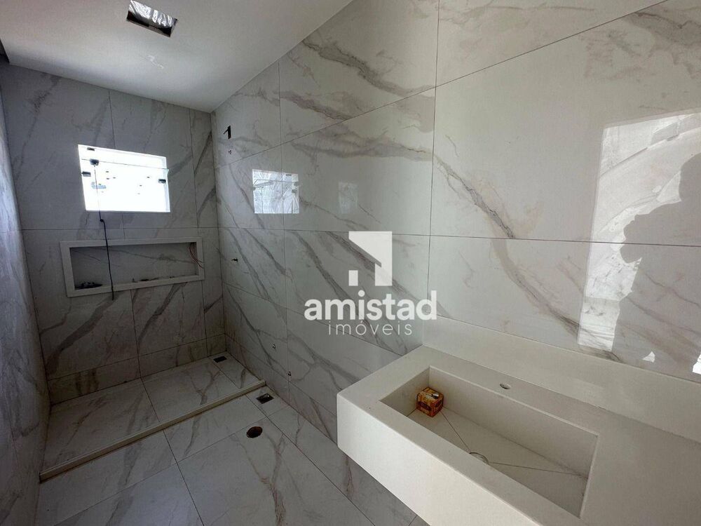 Casa à venda com 3 quartos, 268m² - Foto 11