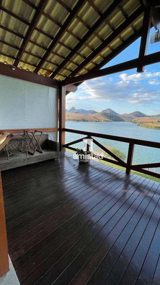 Casa à venda com 3 quartos, 200m² - Foto 4