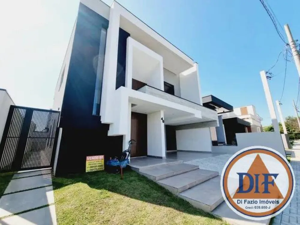 Casa, 3 quartos, 258 m² - Foto 2