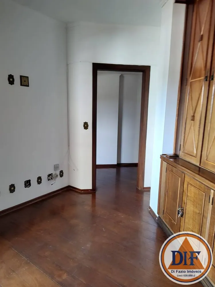 Apartamento, 3 quartos, 180 m² - Foto 2