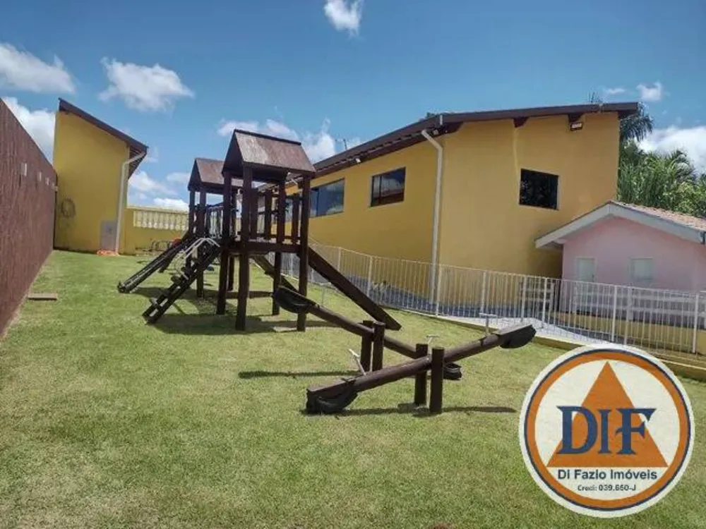 Chácara, 4 quartos, 1385 m² - Foto 2