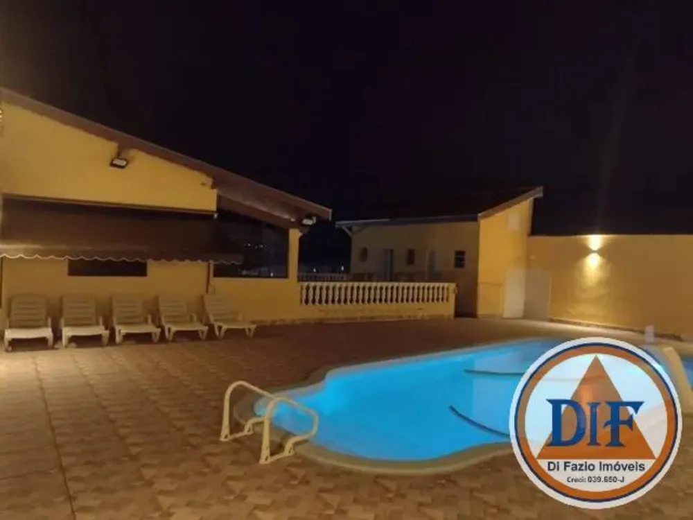 Chácara, 4 quartos, 1385 m² - Foto 3