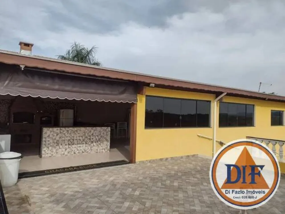 Chácara, 4 quartos, 1385 m² - Foto 4