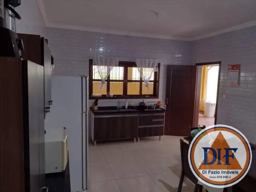 Chácara, 4 quartos, 1385 m² - Foto 11