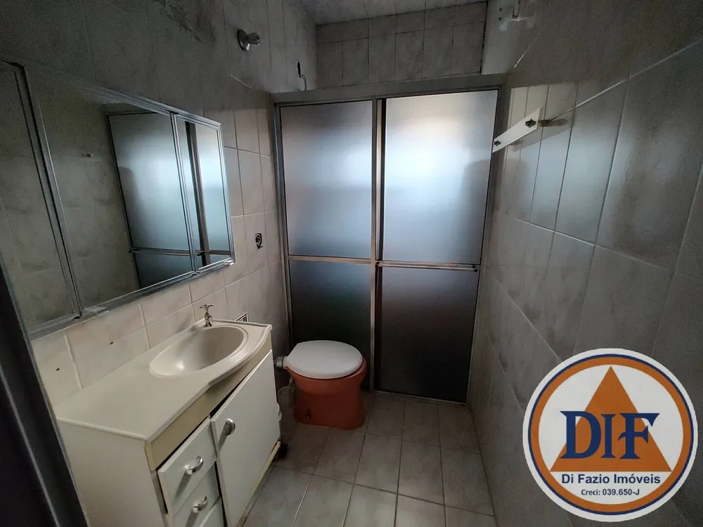 Casa, 3 quartos, 250 m² - Foto 8
