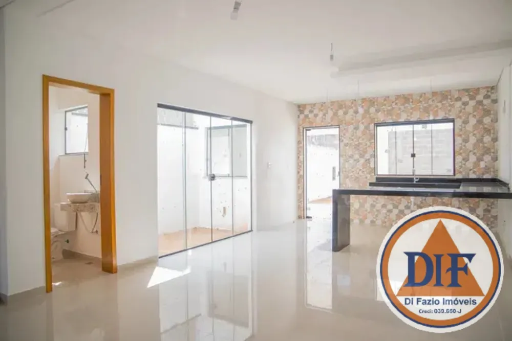 Casa, 3 quartos, 178 m² - Foto 2