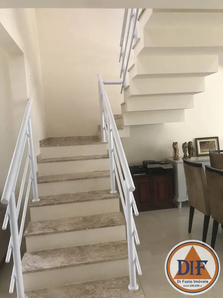 Casa, 3 quartos, 188 m² - Foto 2