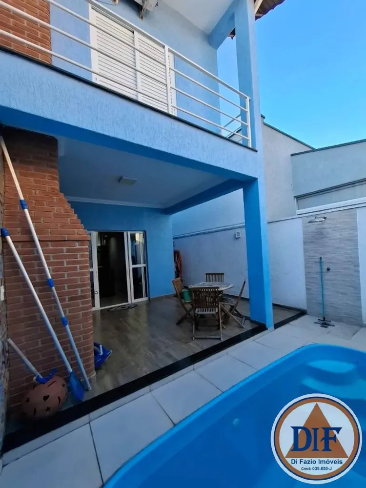 Casa, 3 quartos, 154 m² - Foto 1