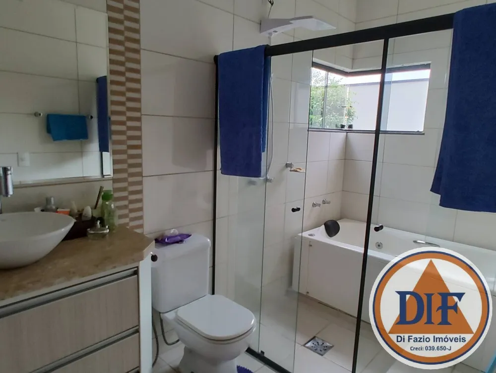 Casa, 3 quartos, 215 m² - Foto 12