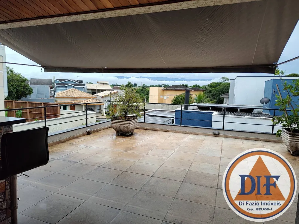 Casa, 3 quartos, 215 m² - Foto 2