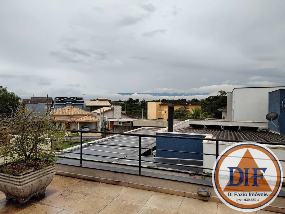 Casa, 3 quartos, 215 m² - Foto 3