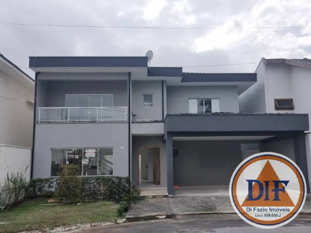 Casa, 3 quartos, 210 m² - Foto 1