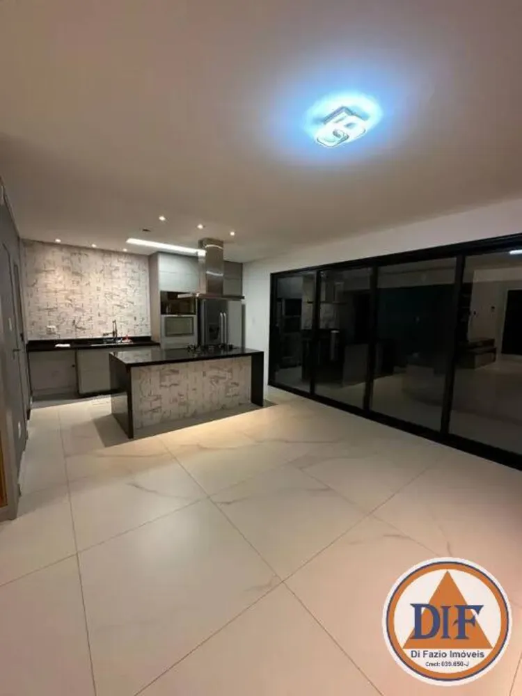 Casa, 3 quartos, 234 m² - Foto 3