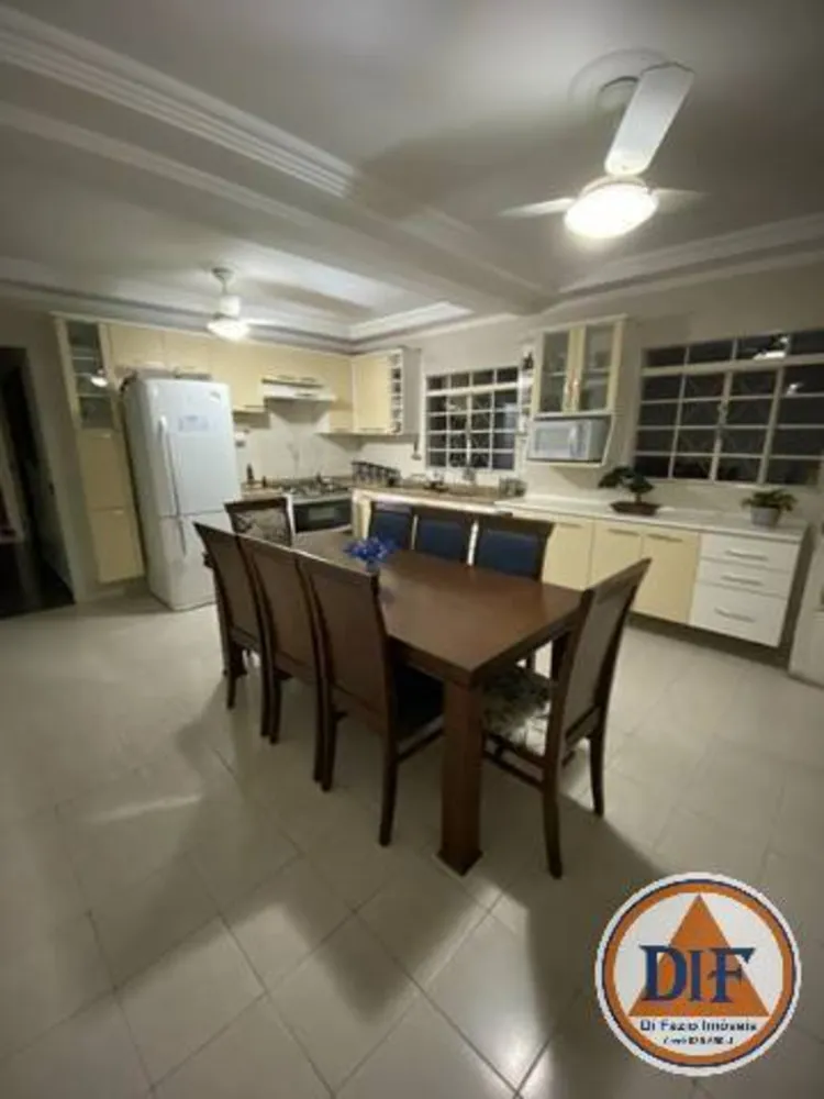 Casa, 3 quartos, 190 m² - Foto 10