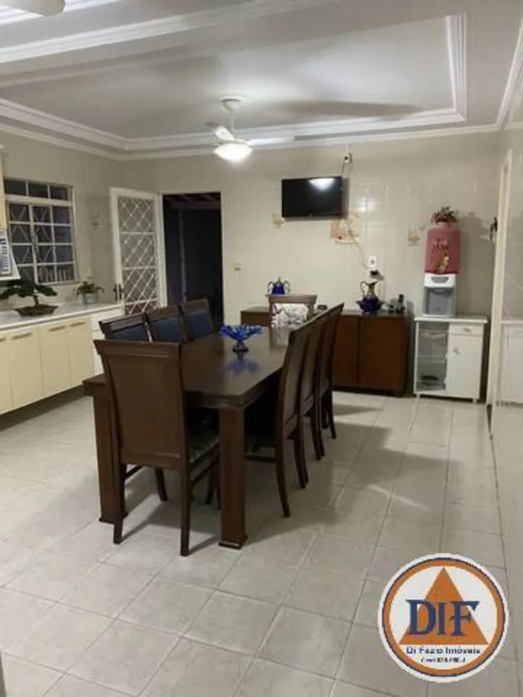 Casa, 3 quartos, 190 m² - Foto 16