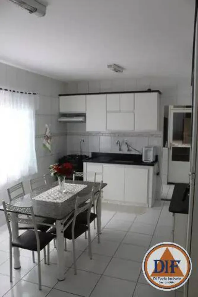 Sobrado, 3 quartos, 163 m² - Foto 2