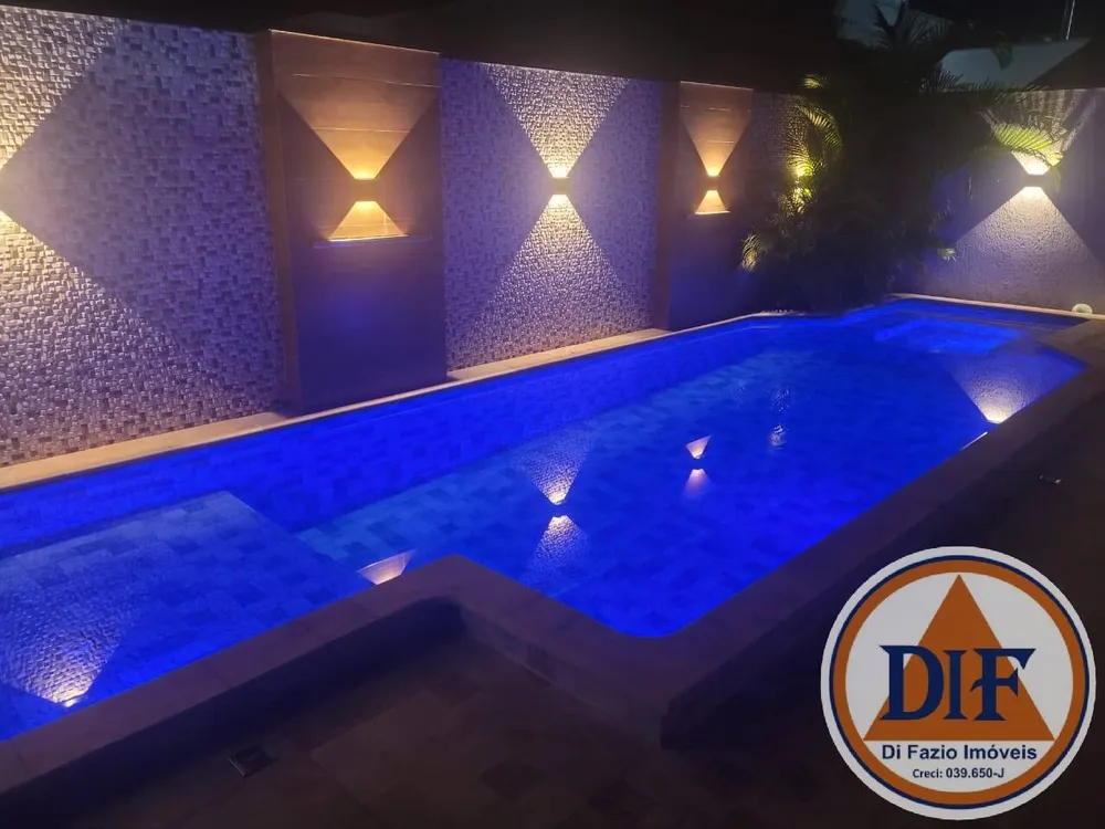 Casa, 3 quartos, 220 m² - Foto 15