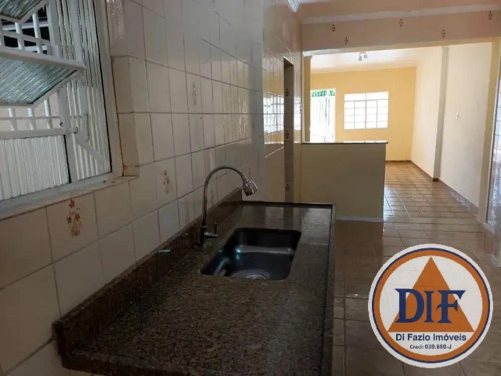 Casa, 5 quartos, 250 m² - Foto 6
