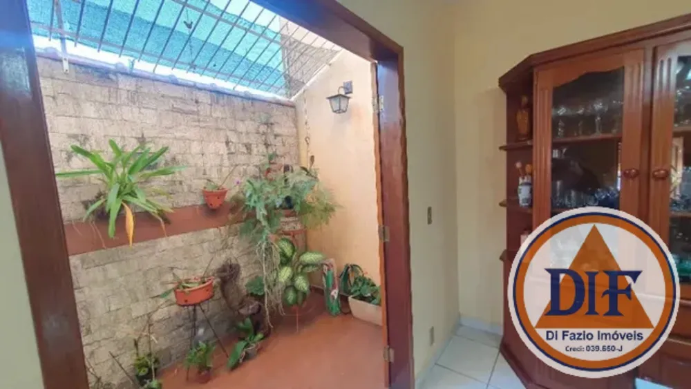 Casa, 3 quartos, 180 m² - Foto 4
