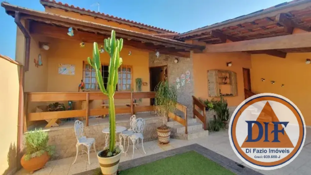 Casa, 3 quartos, 180 m² - Foto 2